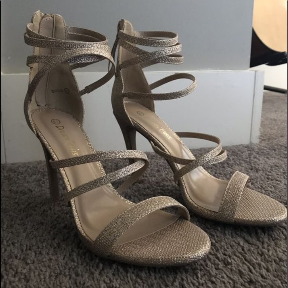 Dream Pairs glittery shoes